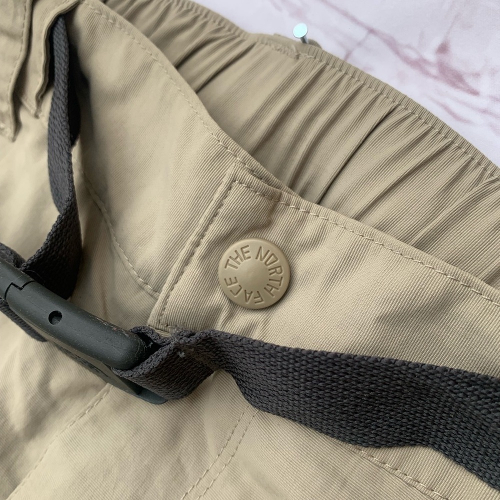 The North Face Paramount Peak Convertible Pants Cargo Khaki size Medium NWT - Picture 5 of 14
